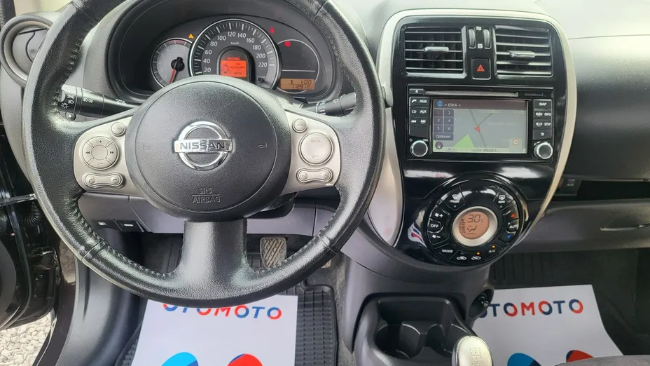 NISSAN Micra -