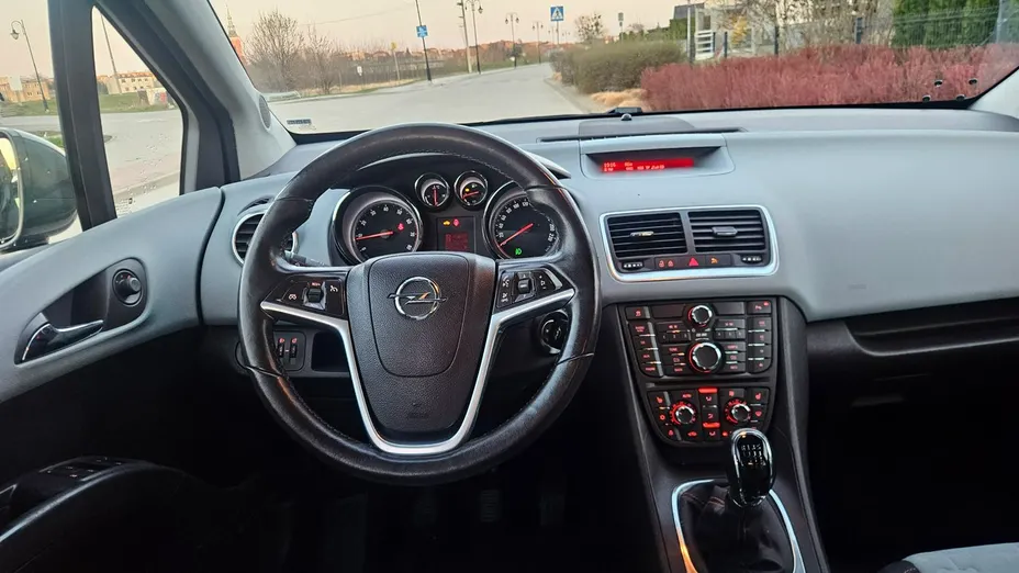 OPEL Meriva -