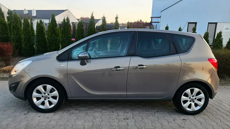 OPEL Meriva -