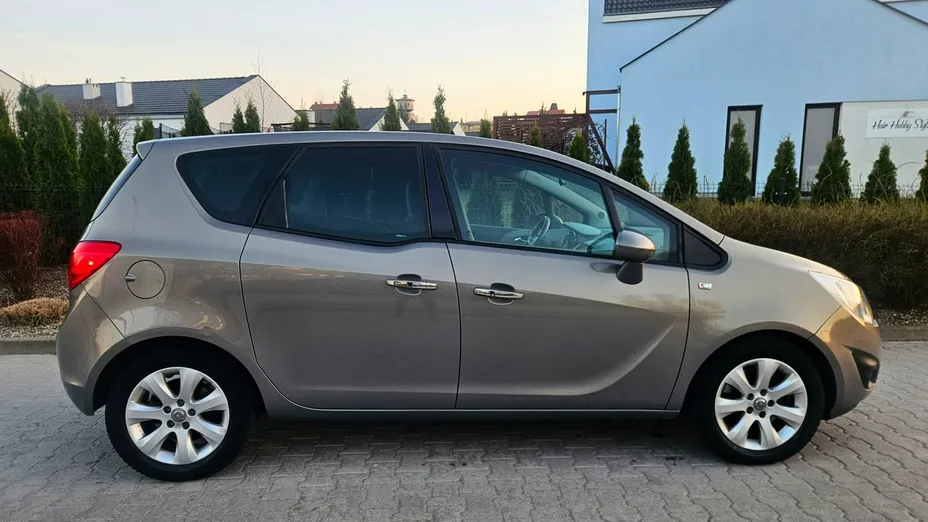 OPEL Meriva -
