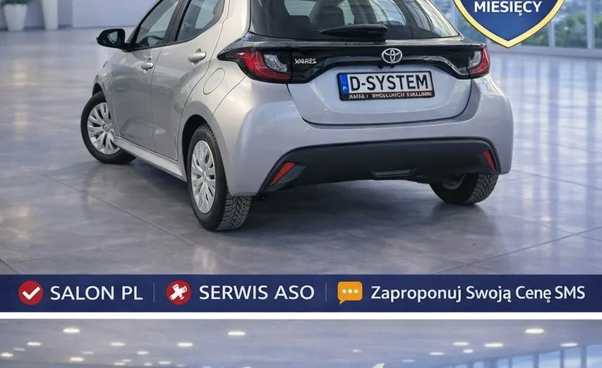 TOYOTA Yaris -