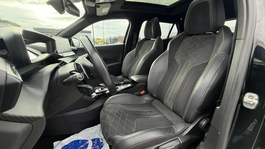 PEUGEOT 2008 -