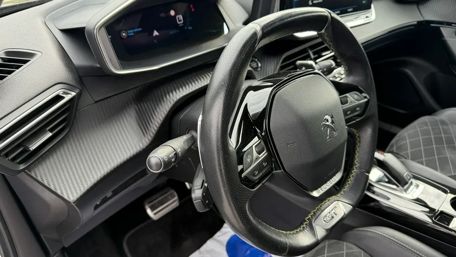 PEUGEOT 2008 -