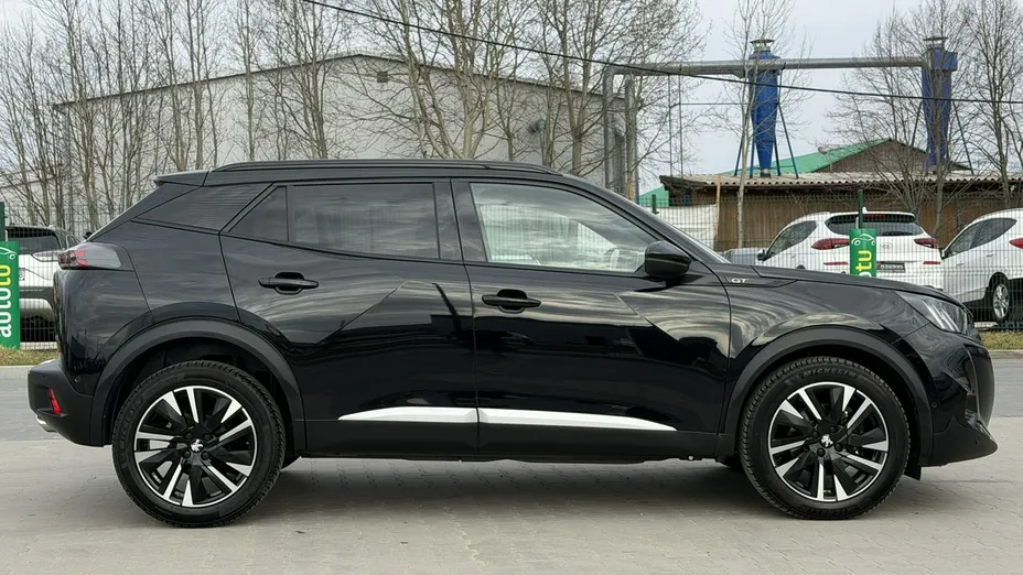 PEUGEOT 2008 -
