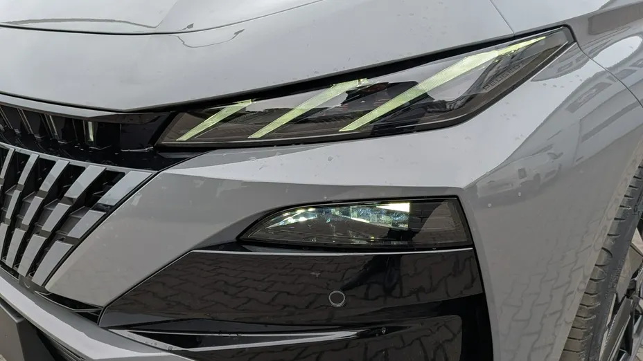 PEUGEOT 308 -