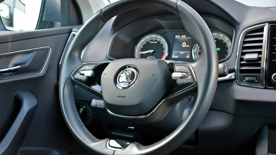 SKODA Karoq -