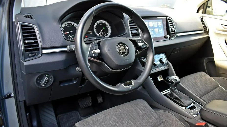 SKODA Karoq -
