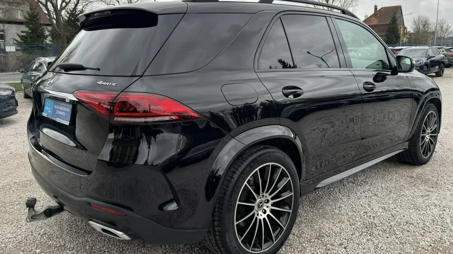 MERCEDES-BENZ GLE -