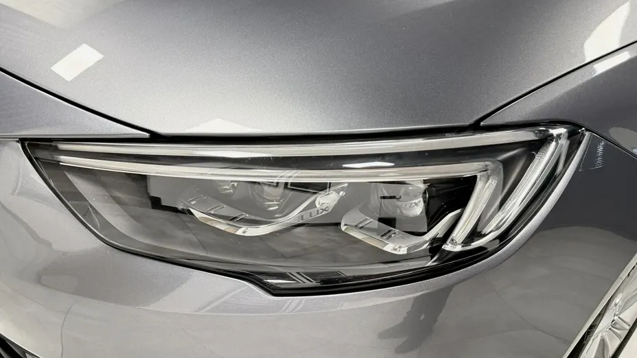 OPEL Insignia -