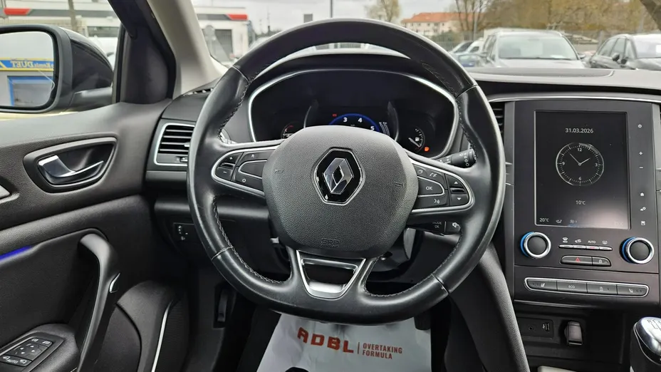 RENAULT Megane -