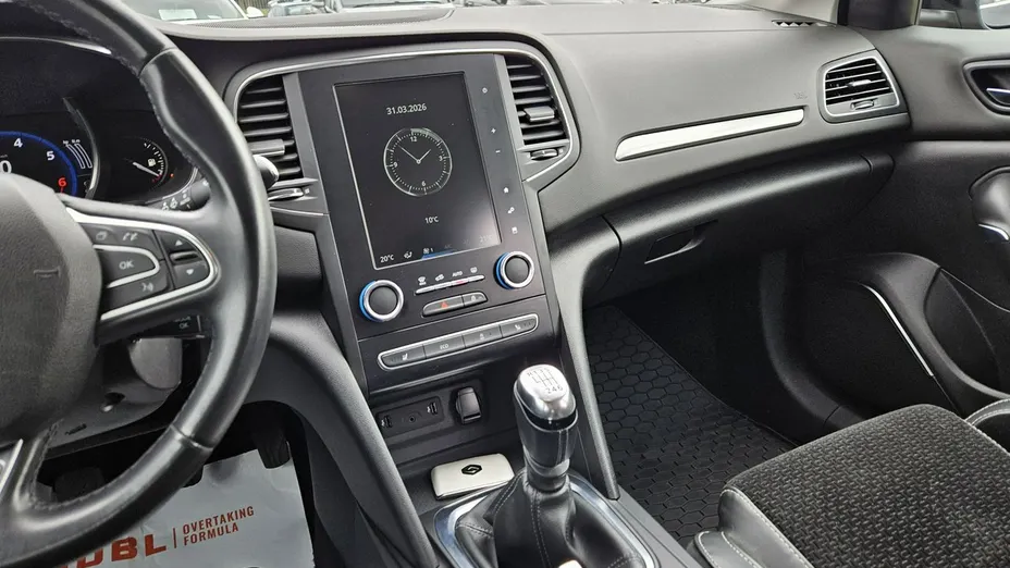 RENAULT Megane -