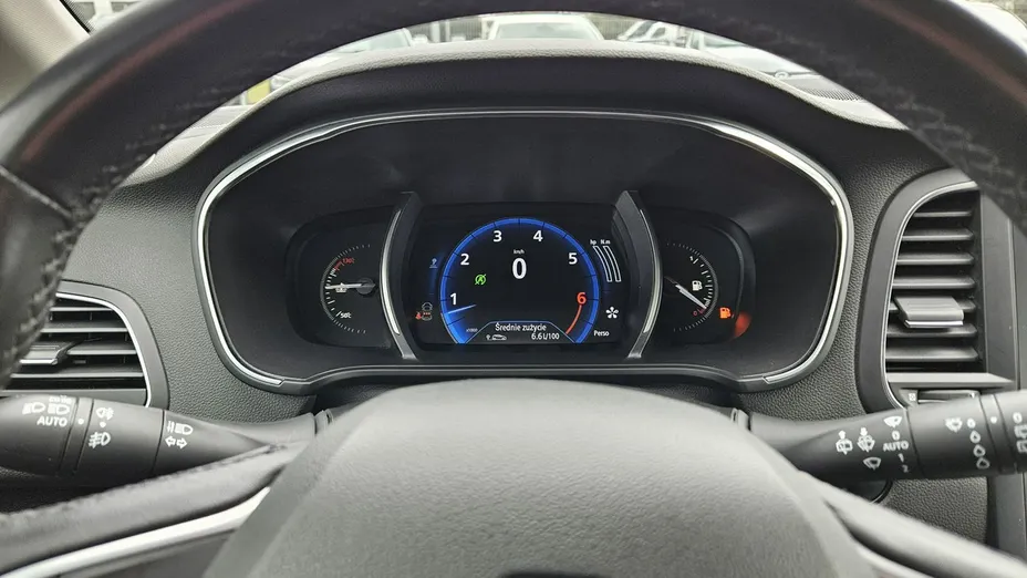 RENAULT Megane -