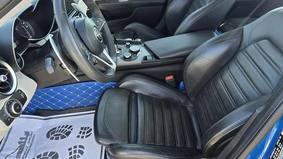 ALFA ROMEO Giulia -