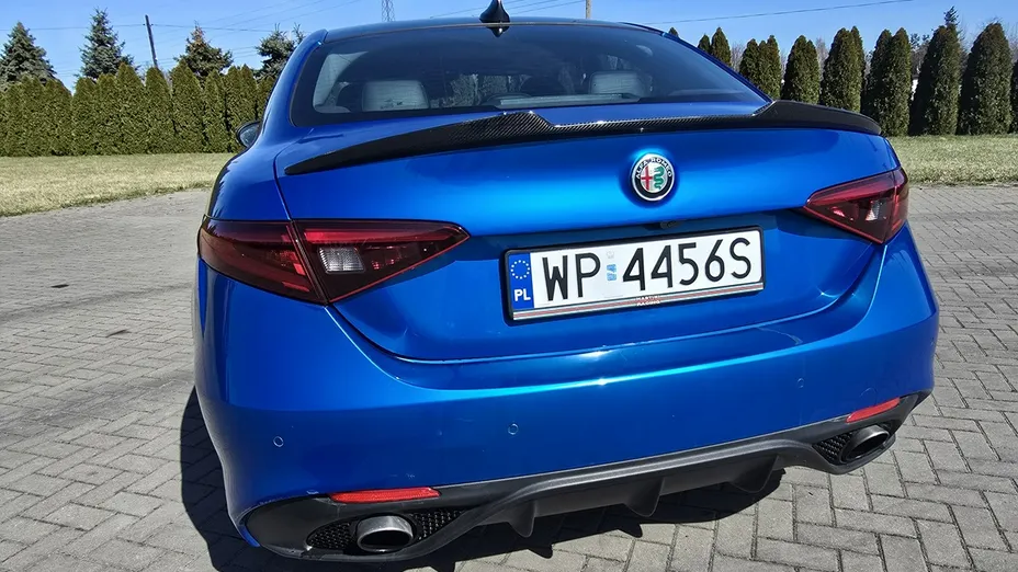 ALFA ROMEO Giulia -
