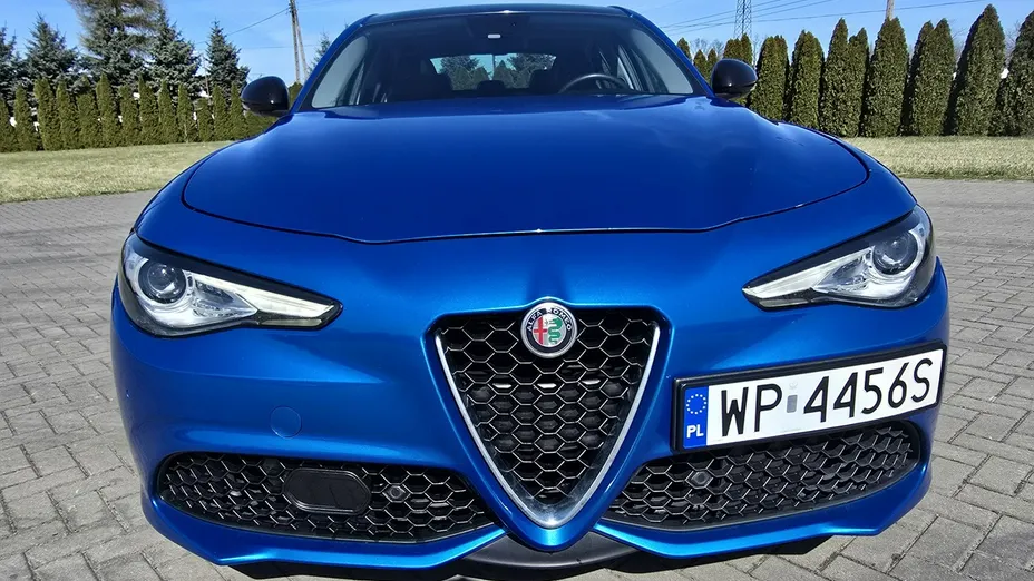 ALFA ROMEO Giulia -