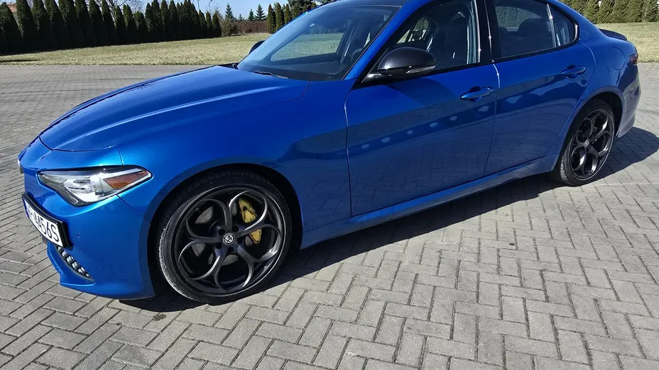 ALFA ROMEO Giulia -
