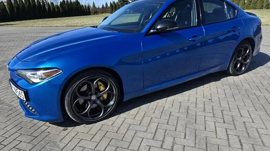ALFA ROMEO Giulia -