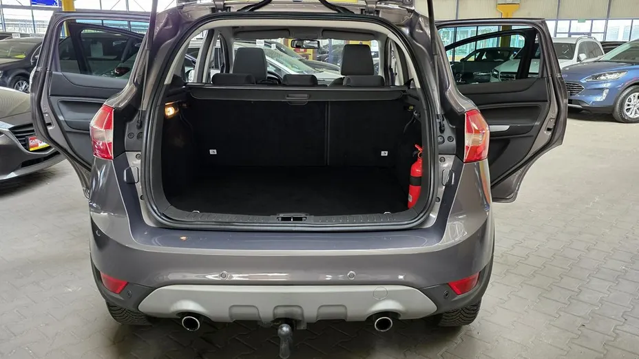 FORD Kuga -