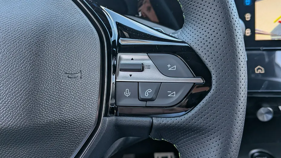 PEUGEOT 308 -