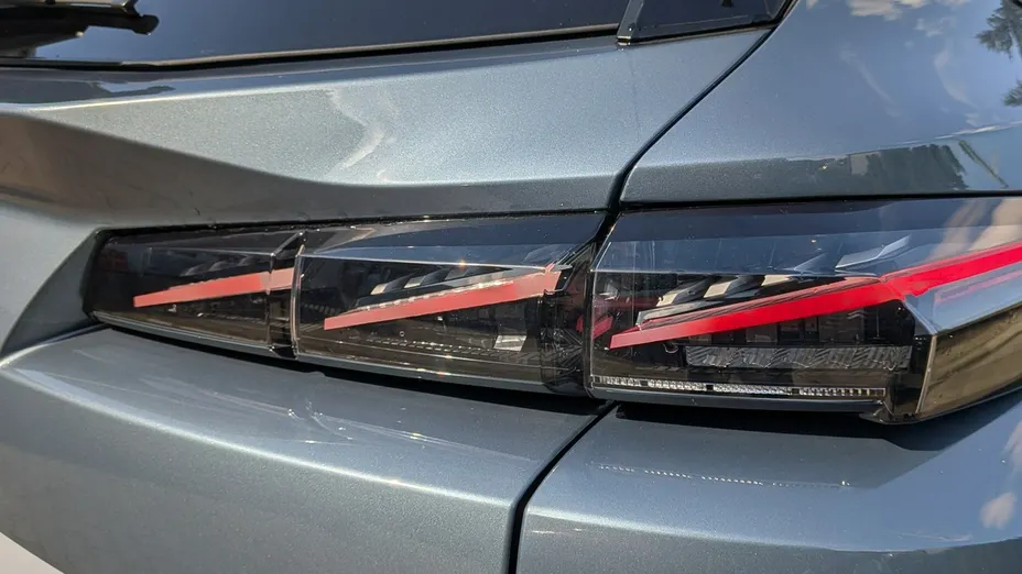 PEUGEOT 308 -