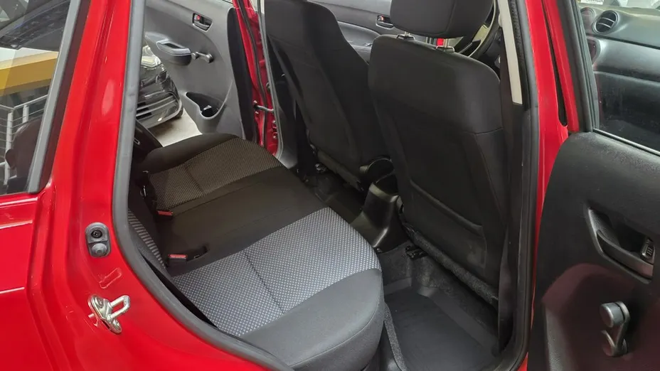 SUZUKI Vitara -