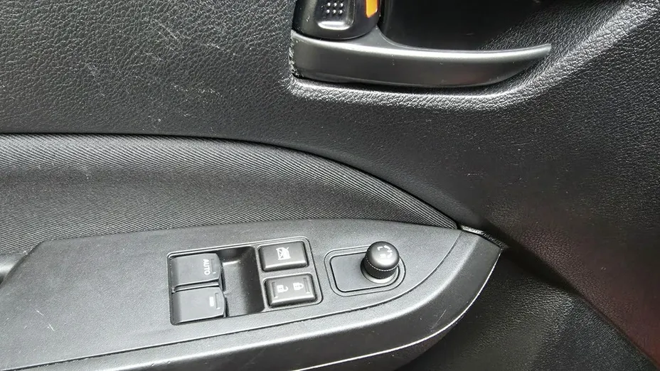 SUZUKI Vitara -