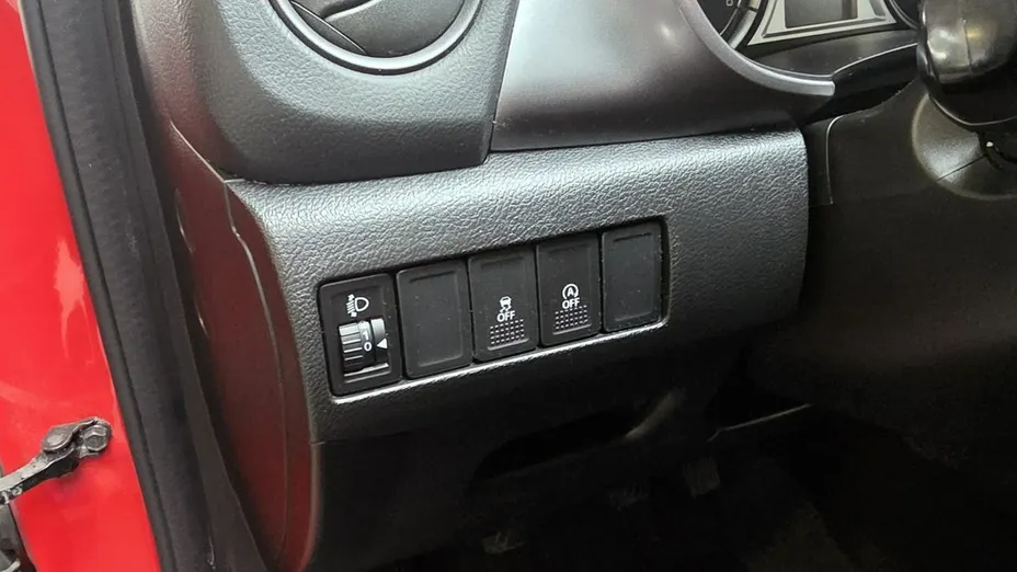 SUZUKI Vitara -