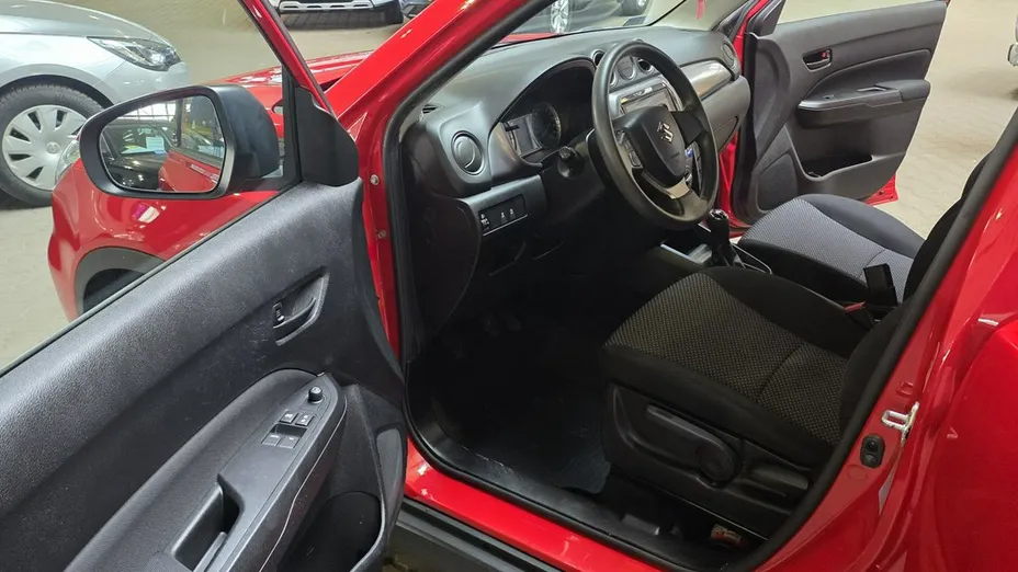 SUZUKI Vitara -