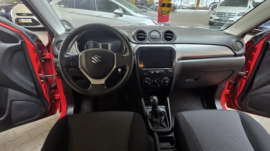 SUZUKI Vitara -