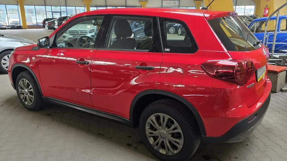 SUZUKI Vitara -