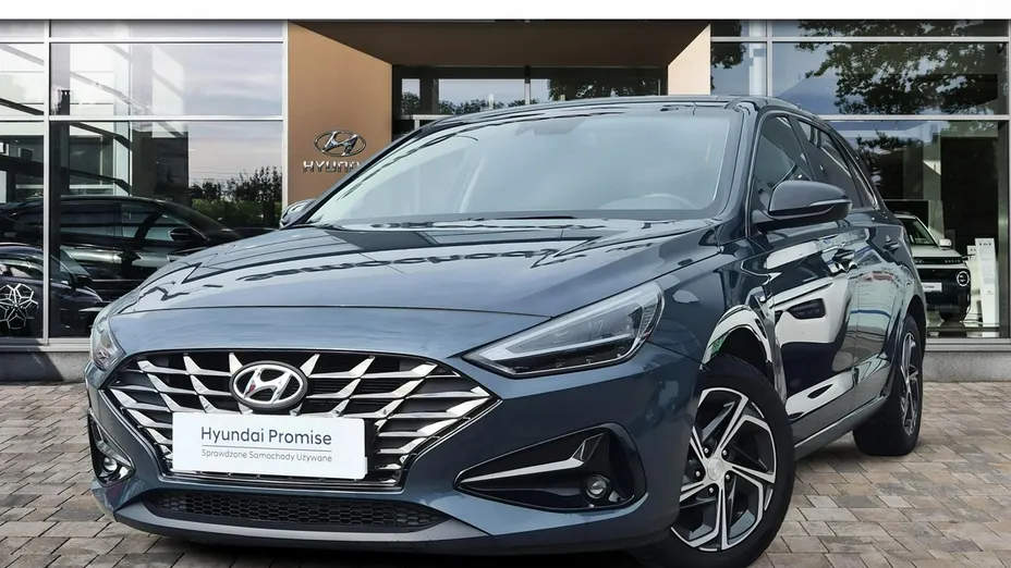 HYUNDAI i30 -