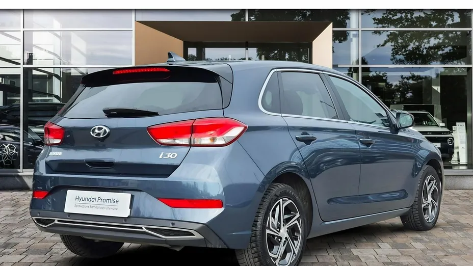HYUNDAI i30 -
