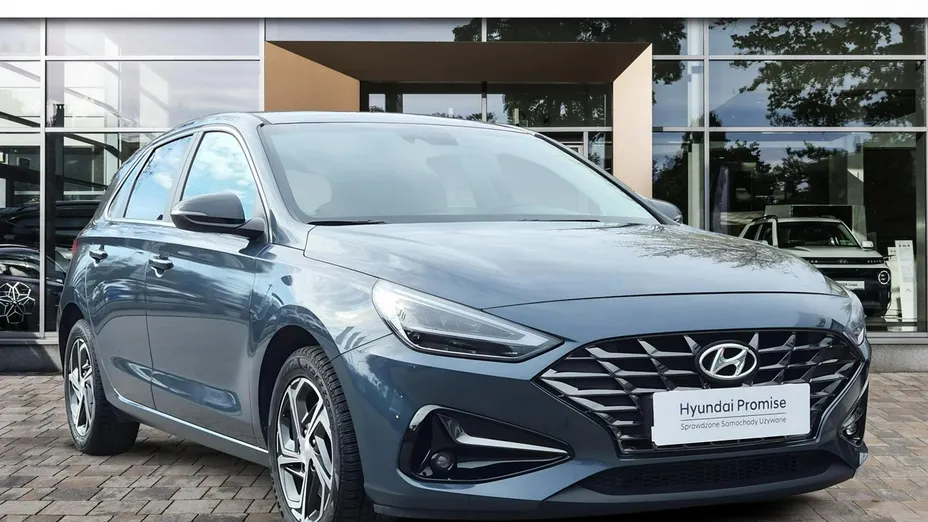 HYUNDAI i30 -