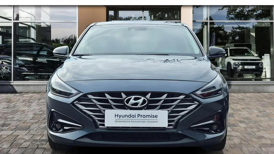HYUNDAI i30 -
