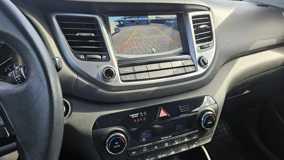 HYUNDAI Tucson -