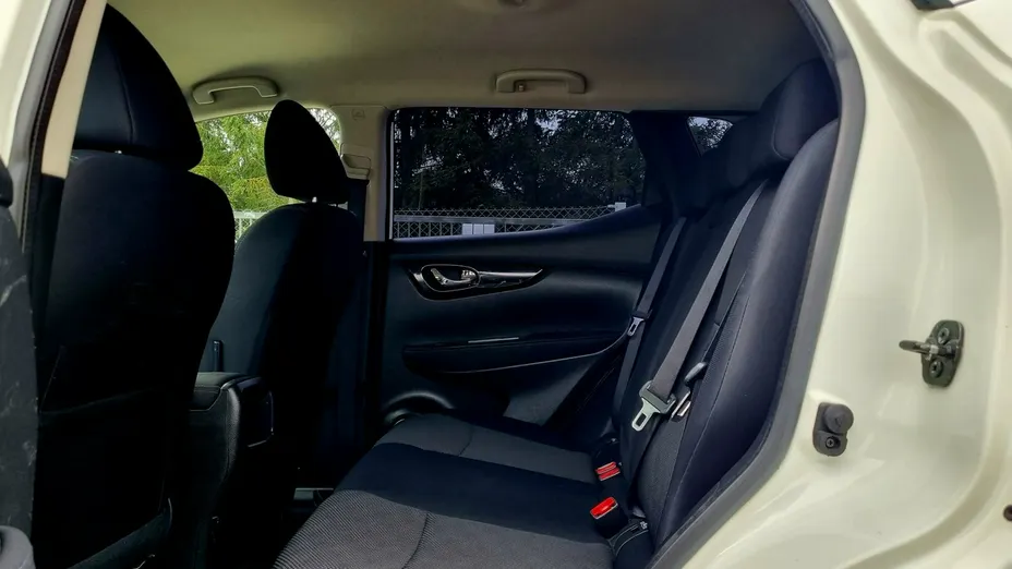 NISSAN Qashqai -