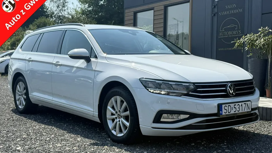VOLKSWAGEN Passat -