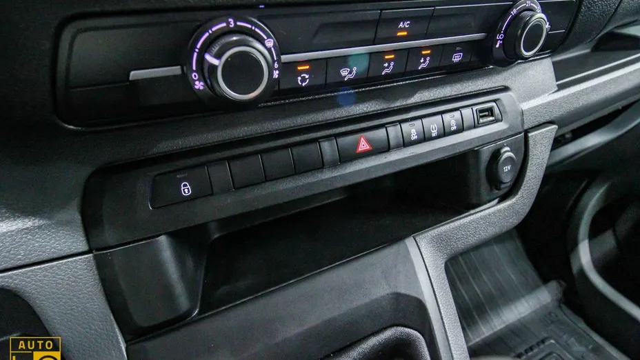 TOYOTA Proace -