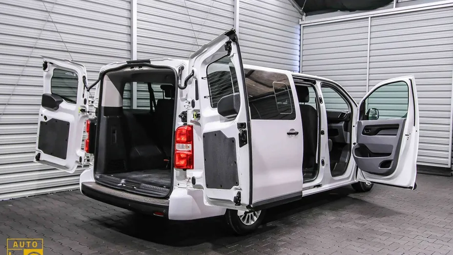 TOYOTA Proace -