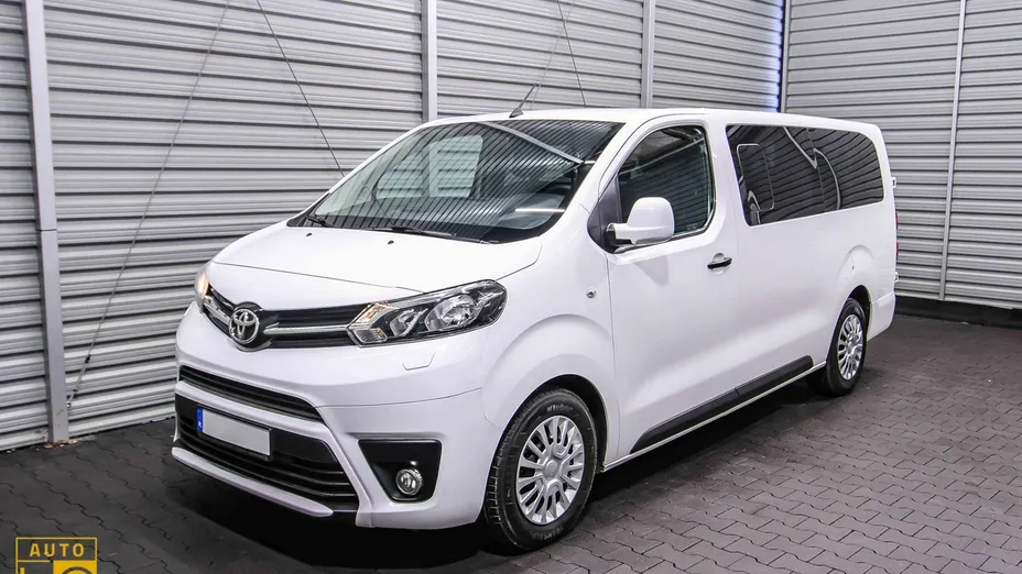 TOYOTA Proace -