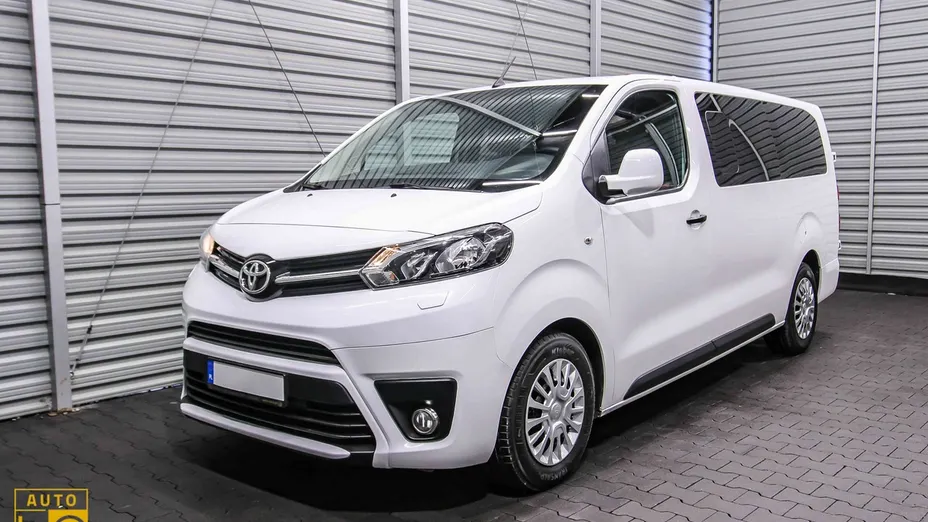 TOYOTA Proace -