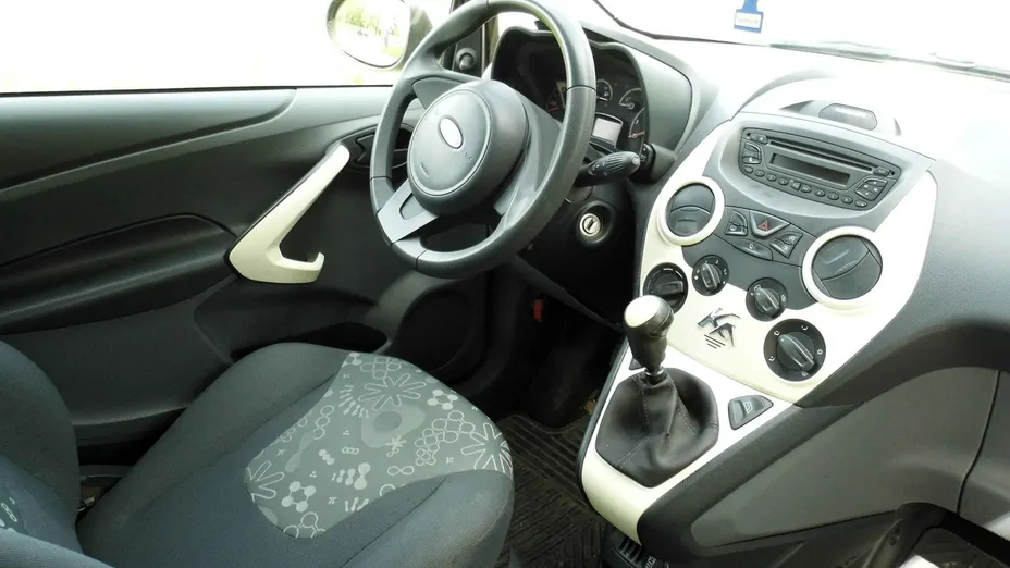 FORD Ka -
