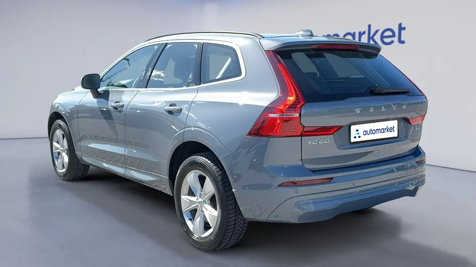 VOLVO XC60 XC60 B4 D AWD Momentum aut