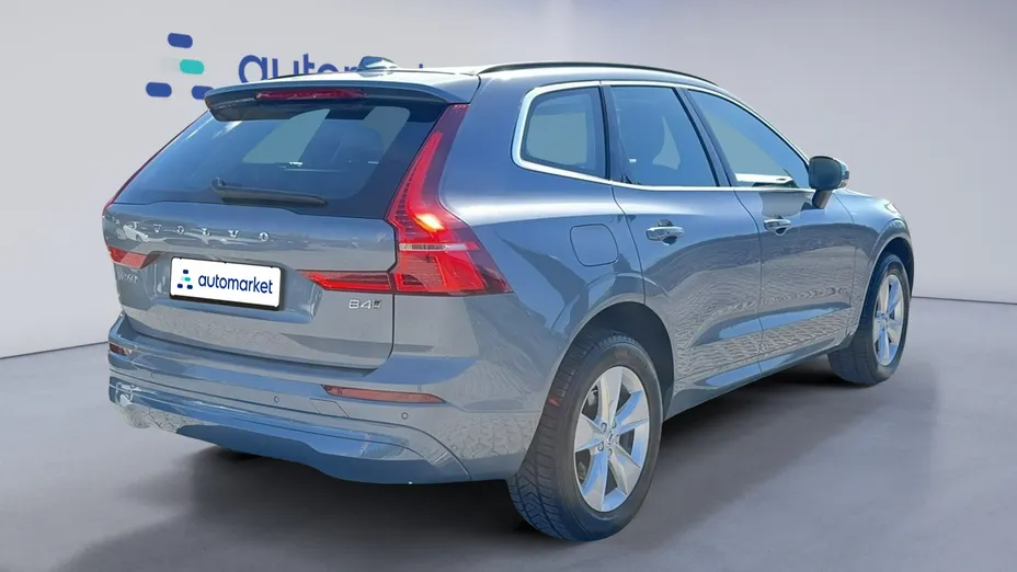 VOLVO XC60 XC60 B4 D AWD Momentum aut