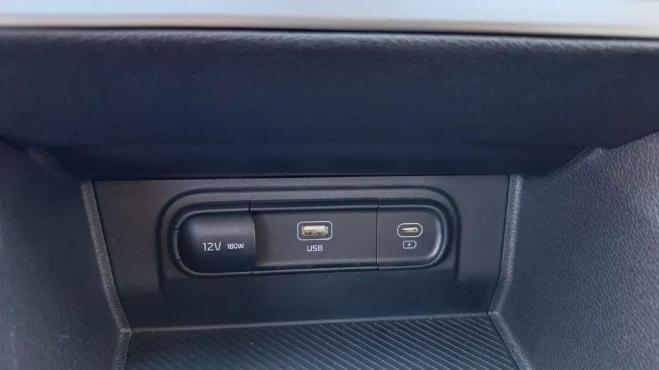 KIA Sportage -