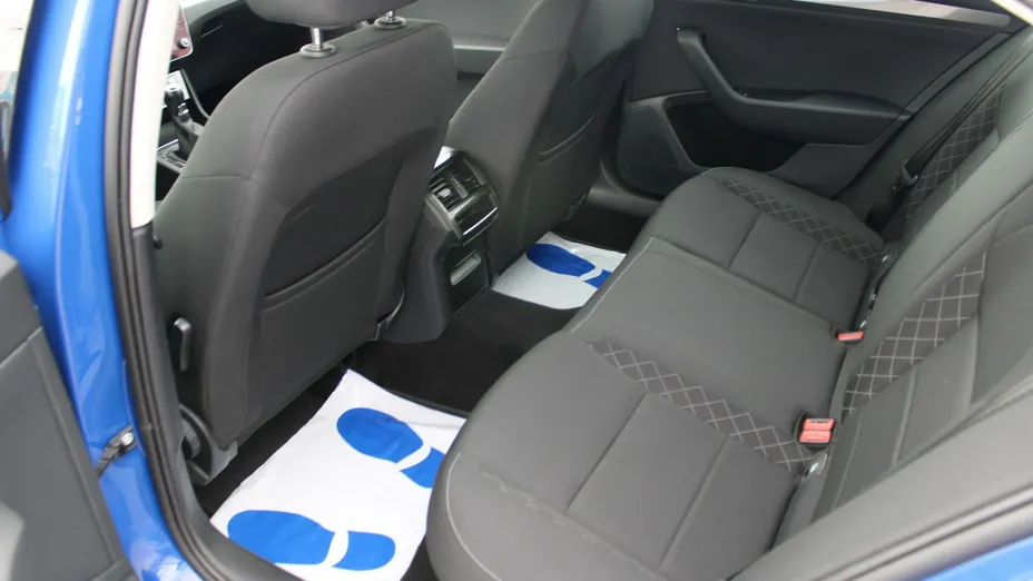 SKODA Superb -
