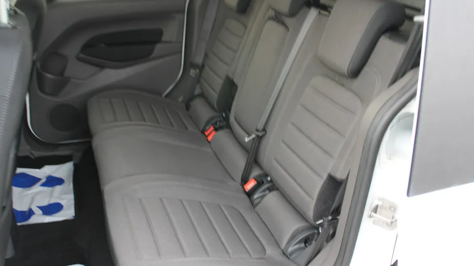 FORD Tourneo Connect -