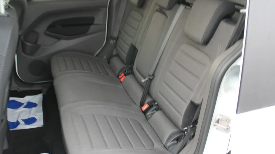 FORD Tourneo Connect -