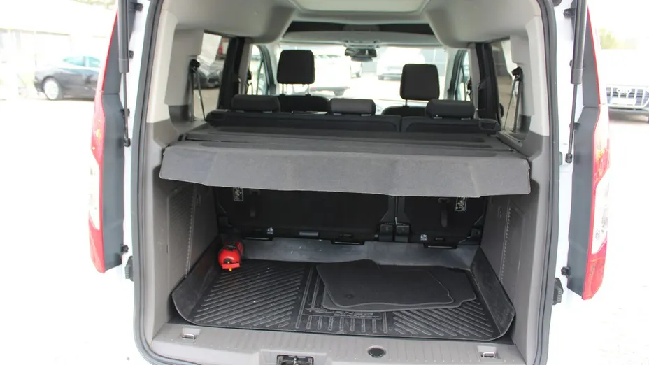 FORD Tourneo Connect -