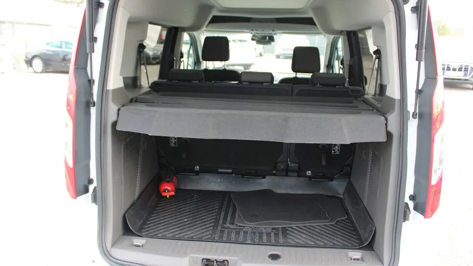 FORD Tourneo Connect -